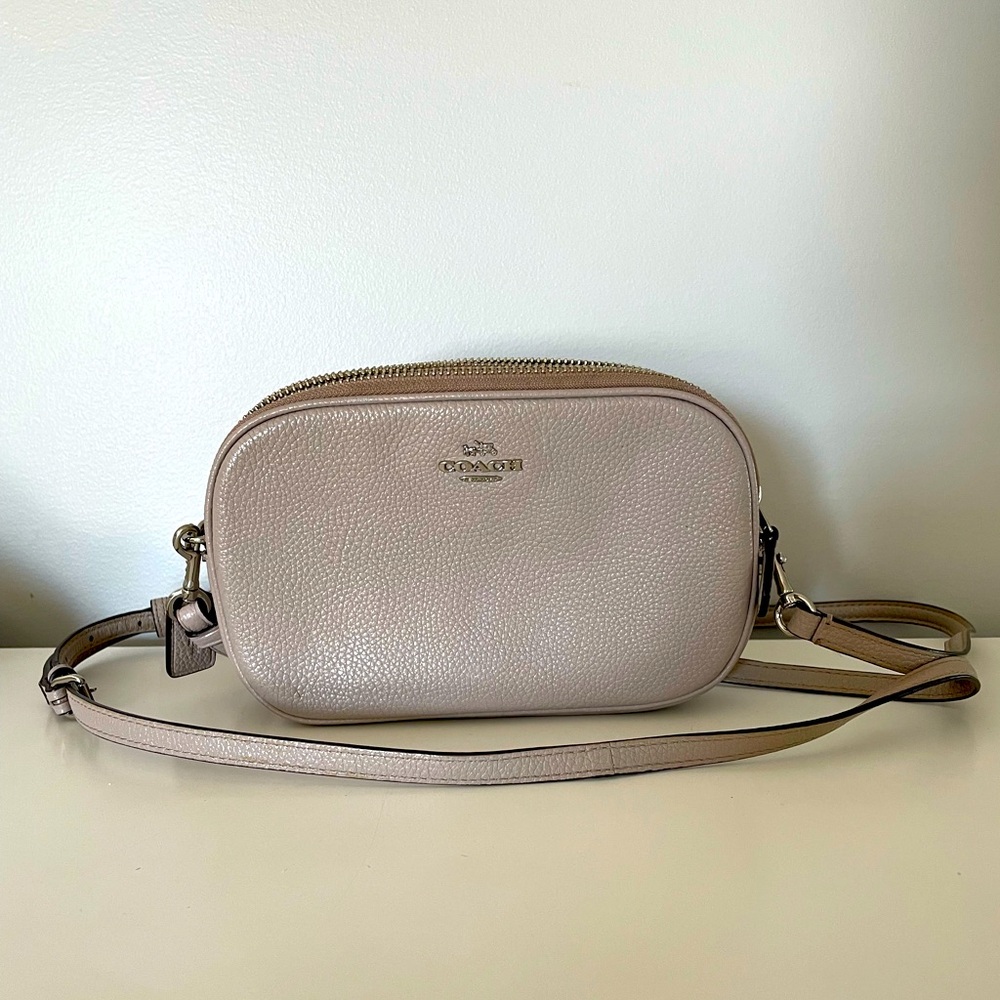 Grey Coach Crossbody/Wristlet